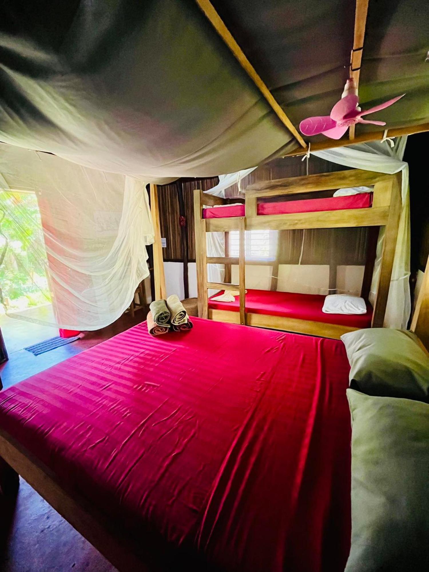 Tamarin Lodge Ampangorinana 외부 사진